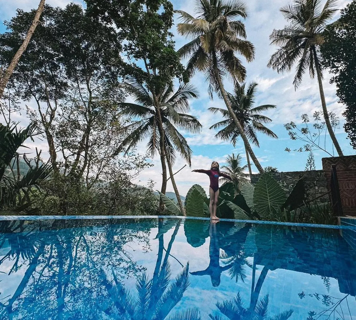 Kandy Bird Villas 3*,