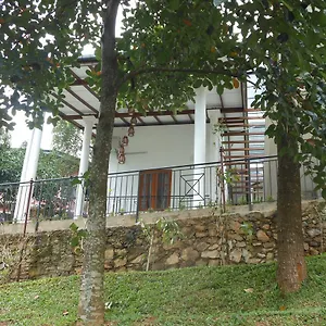 3* Hotel Lavender Hills