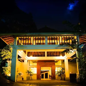 3* Hotel Hilltop